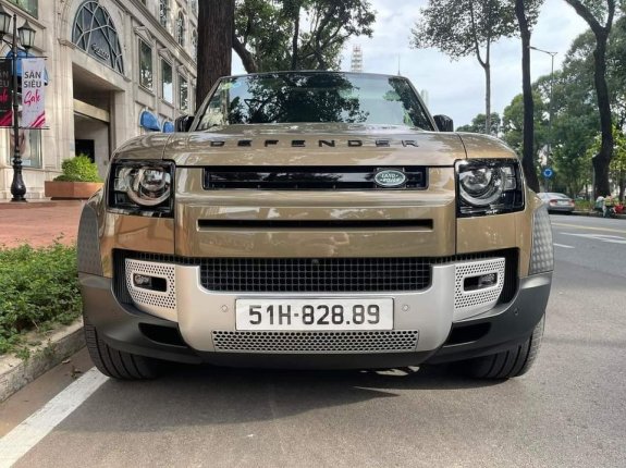 Cần bán xe Land Rover Range Rover Defender First Edition sản xuất 2020, nhập khẩu nguyên chiếc