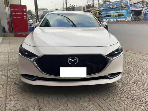 Bán Mazda 3 1.5L Luxury sản xuất năm 2020, màu trắng xe gia đình, giá tốt