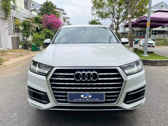 Xe Audi Q7 sx 2017, màu trắng, xe nhập