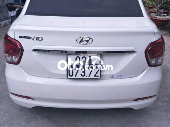Cần bán Hyundai Grand i10 MT năm sản xuất 2016, màu trắng, xe nhập 