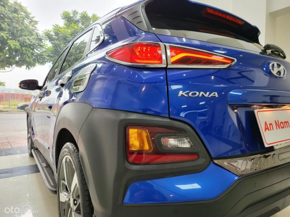 Mới về Hyundai Kona sản xuất năm 2018 màu hot - nguyên zin - hỗ trợ mọi thủ tục nhanh gọn