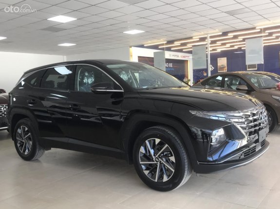 Hyundai Tucson New năm sản xuất 2022, trả trước 190tr, xe có sẵn giao ngay. Giá tốt