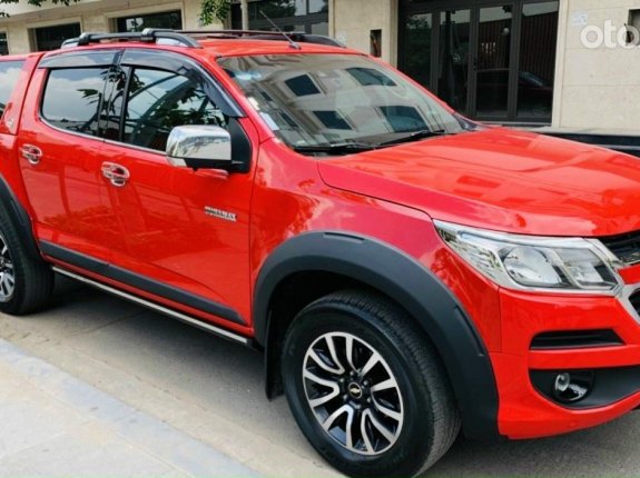 Colorado High Country 2.8 Turbo Diesel AT - Tự động (4WD) model 2017 - nhập khẩu Thailand