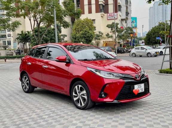 Bán Toyota Yaris 1.5G sản xuất năm 2021, màu đỏ, nhập khẩu, giá chỉ 655 triệu