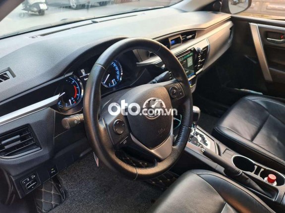 Bán xe Toyota Corolla Altis 1.8G CVT năm 2017, màu đen số tự động
