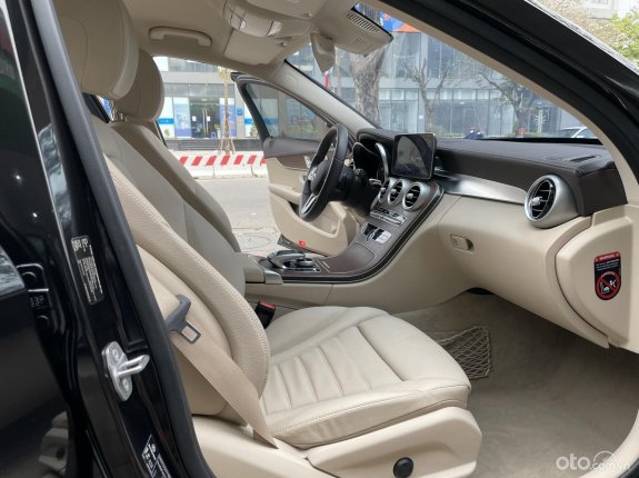 Bán ô tô Mercedes-Benz C200 Exclusive sản xuất 2020 xe gia đình giá chỉ 1 tỷ 545tr