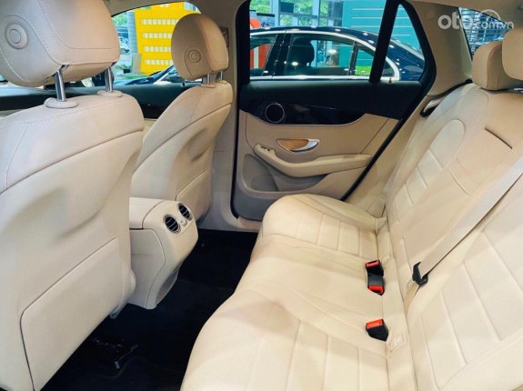 Mercedes-Benz GLC 200 4Matic 2023 - Ưu đãi bảo hiểm, phụ kiện chính hãng, giảm tiền mặt trực tiếp