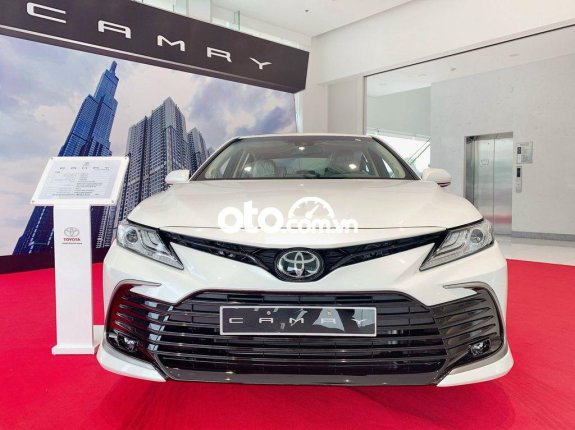 Bán Toyota Camry 2.0Q sản xuất năm 2021, nhập khẩu nguyên chiếc