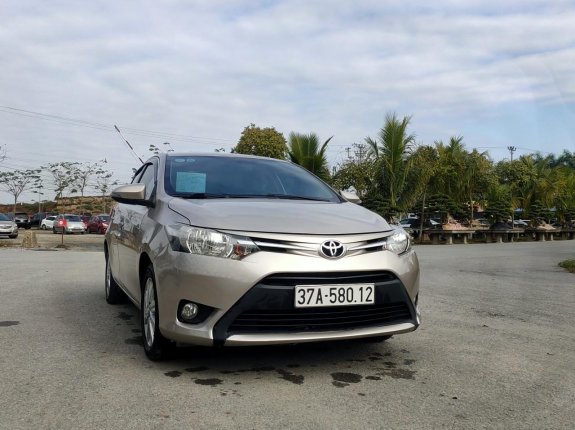 Bán Toyota Vios 1.5G AT đời 2015 ít sử dụng, xe gia đình sử dụng không taxi