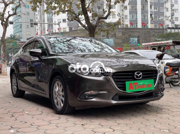 Bán Mazda 3 Luxury năm sản xuất 2019, màu xám, 598 triệu