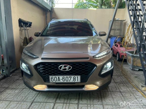 Hyundai Kona sản xuất 2019 động cơ 2.0AT bản full