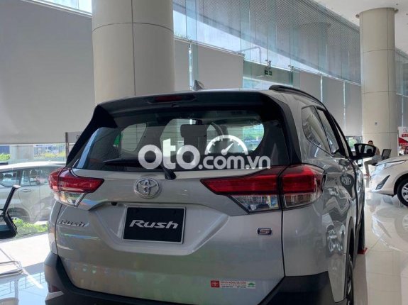Bán Toyota Rush S 1.5AT sản xuất năm 2021, nhập khẩu nguyên chiếc, giá tốt