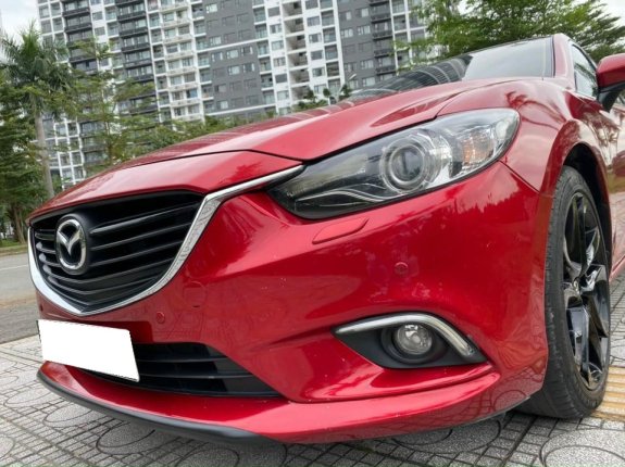 Bán Mazda 6 2016, số AT, full 2.5, màu đỏ