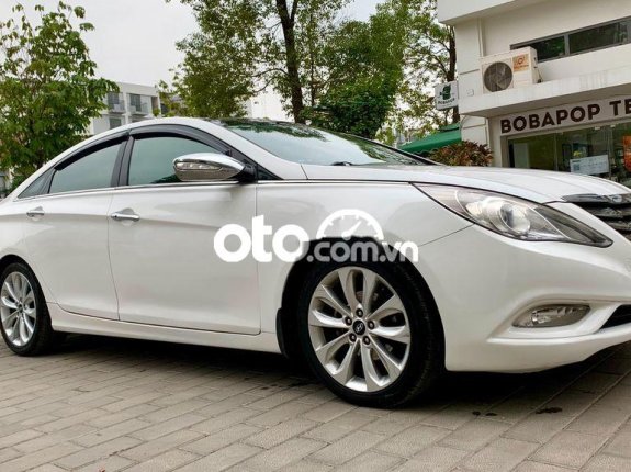Bán Hyundai Sonata 2.0 AT năm 2012, màu trắng 