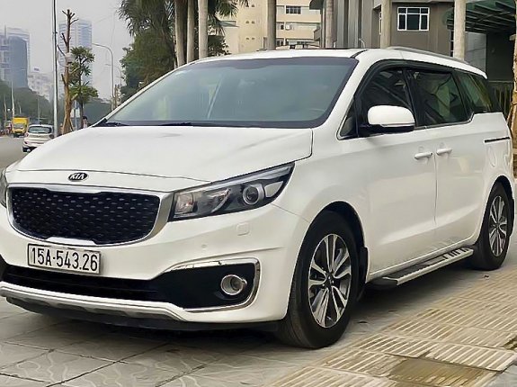 Cần bán lại xe Kia Sedona 3.3L GATH sản xuất 2018, màu trắng