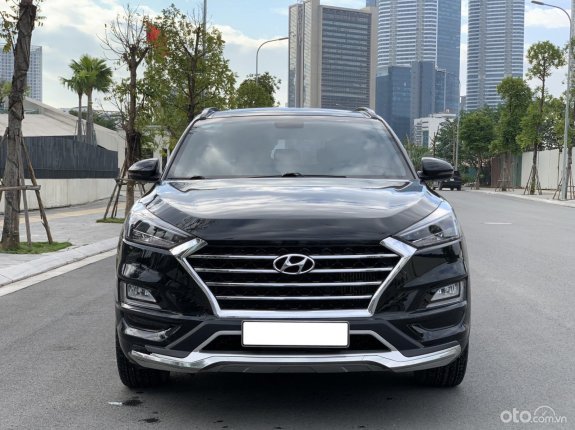 Bán nhanh cho anh em đi tết xe Hyundai Tucson 2.0 máy dầu đặc biệt màu đen, năm sản xuất 2019, sang tên nhanh gọn hợp pháp lý