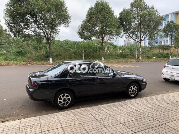 Bán Mazda 626 MT năm sản xuất 1992, màu đen, nhập khẩu nguyên chiếc, giá chỉ 130 triệu