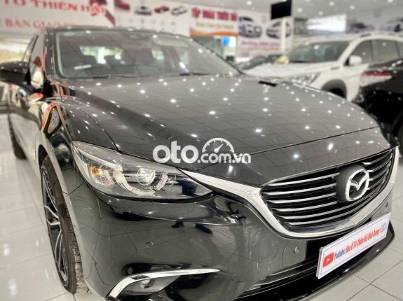 Cần bán lại xe Mazda 6 2.0 Premium năm sản xuất 2018, màu đen, nhập khẩu 