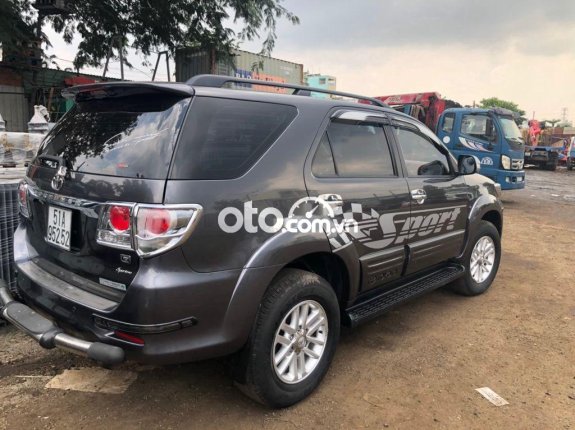Cần bán Toyota Fortuner 2.5G MT sản xuất 2014, màu xám chính chủ, giá tốt