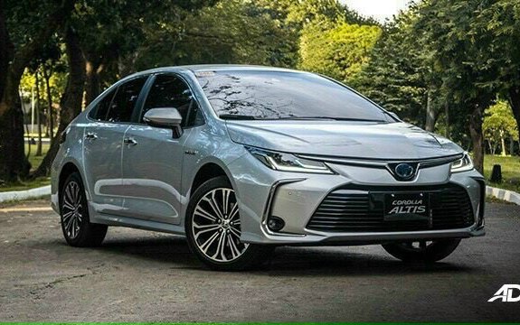 Toyota Corolla Altis 2022 - Xe nhập khẩu, tích hợp cả động cơ điện và xăng, giao xe tận nhà, hỗ trợ trả góp lên đến 85%