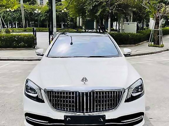 Bán ô tô Mercedes S 450L Luxury sản xuất 2017, màu trắng như mới