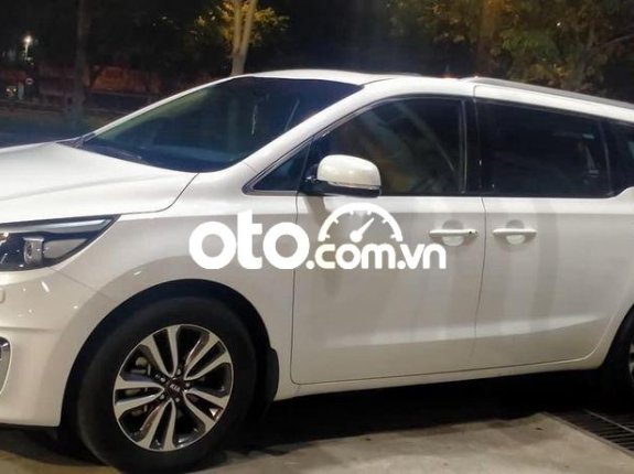 Bán Kia Sedona 3.3GATH năm sản xuất 2019, giá 920tr