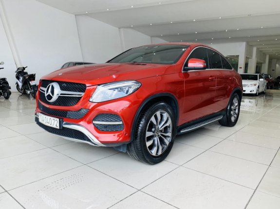 Mercedes-Benz GLE 400 4Matic Coupe 2017 - Xe cực sang, màu đỏ, nhập khẩu Mỹ, đi 31.000 km