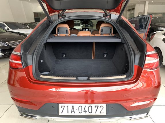 Mercedes-Benz GLE 400 4Matic Coupe 2017 - Xe cực sang, màu đỏ, nhập khẩu Mỹ, đi 31.000 km