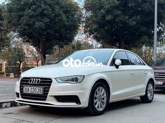 Xe Audi A3 năm 2014, màu trắng, nhập khẩu