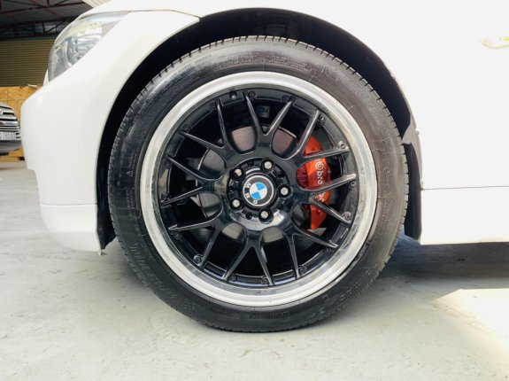 BMW 320i M Sport 2010 - Giá cạnh tranh, xe nhập khẩu, cực sang