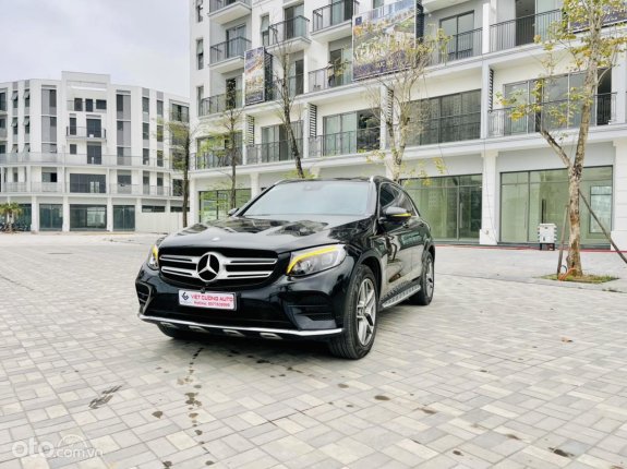Mercedes-Benz GLC 300 4Matic 2017 - Một chủ từ đầu - Thủ tục pháp lý đầy đủ rõ ràng