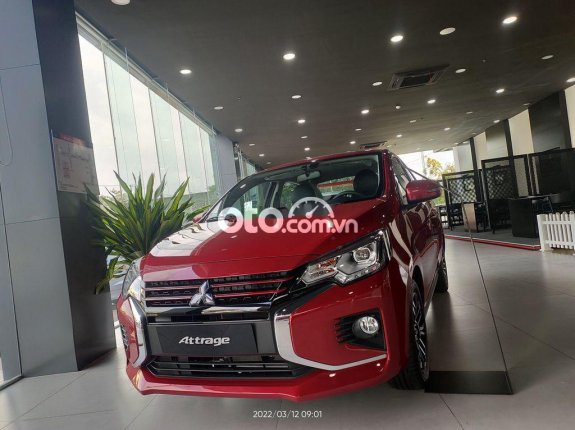 Cần bán xe Mitsubishi Attrage năm sản xuất 2021, màu đỏ, xe nhập