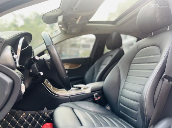Mercedes-Benz C250 Exclusive 2017 - Xe cực đẹp và ngon, trả góp từ 250tr nhận xe luôn, xe có bảo hành và bao check hãng thoải mái