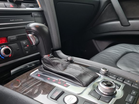 Audi Q7 2011 - Máy 3.0, đăng ký 2012