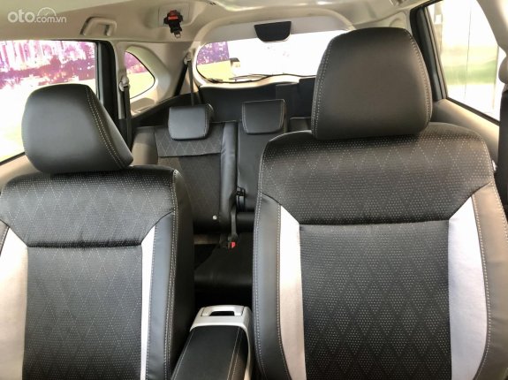 Toyota Veloz Cross 1.5 CVT 2023 - Tặng 1 phần phí trước bạ xe + phụ kiện, đủ màu, giao ngay, 210 triệu nhận xe