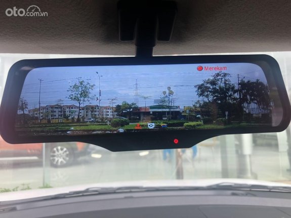 Suzuki XL7 2022 - Màu trắng, giá cạnh tranh