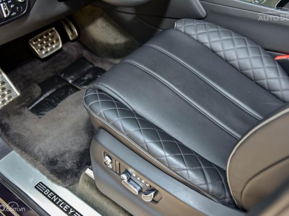 Bentley Bentayga Design Series 2019 - Xe màu đen