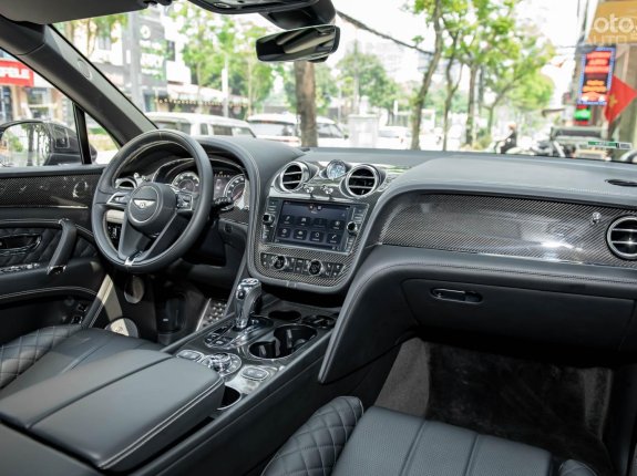 Bentley Bentayga Design Series 2019 - Xe màu đen