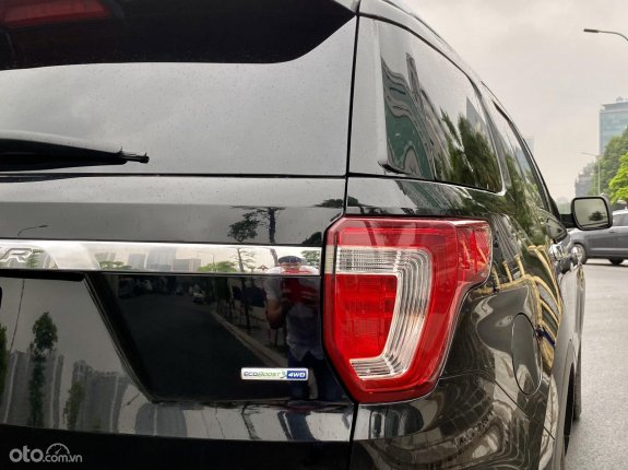Ford Explorer Limited 2018 - Màu đen, nhập khẩu