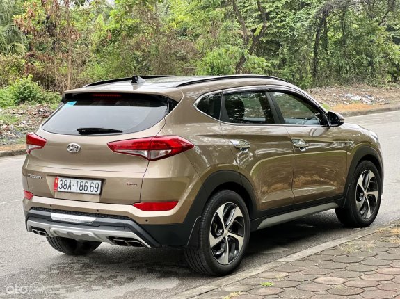 Hyundai Tucson 2018 - Màu nâu giá cạnh tranh