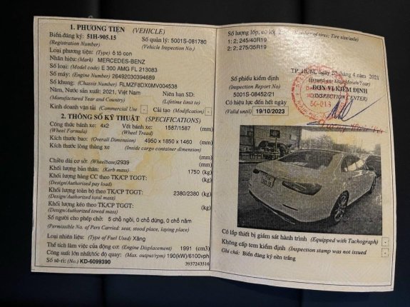 Mercedes-Benz E300 AMG 2021 - Động cơ tăng áp 2.0L, mới lăn bánh 3 ngàn kilomet