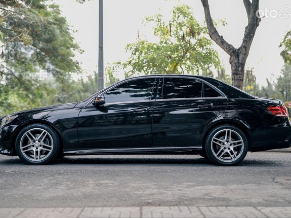 Mercedes-Benz E250 E250 2015 - Màu đen giá hữu nghị