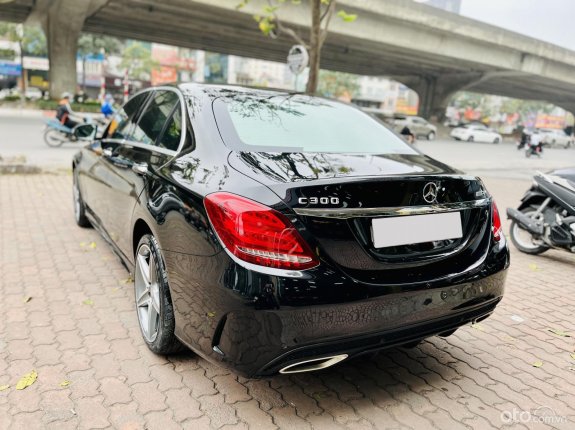 Mercedes-Benz C300 AMG 2015 - Model 2016 biển Hà Nội