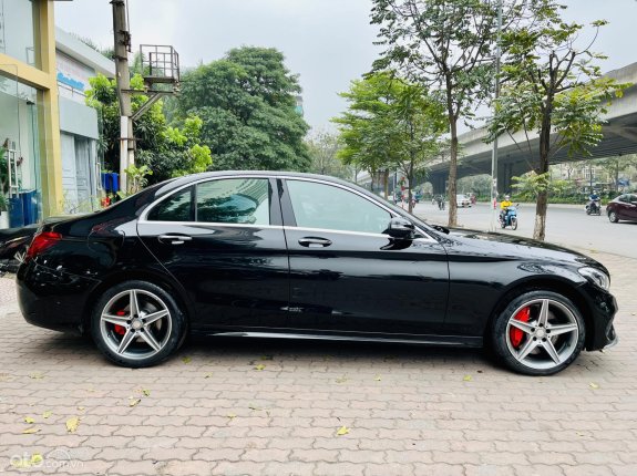 Mercedes-Benz C300 AMG 2015 - Model 2016 biển Hà Nội