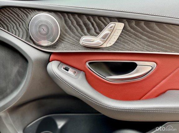 Mercedes-Benz C300 AMG 2015 - Model 2016 biển Hà Nội