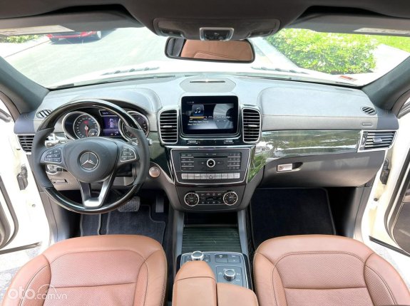 Mercedes-Benz GLS 400 4Matic 2019 - Xe màu trắng