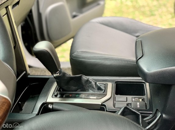 Toyota Land Cruiser Prado 2011 - Nhập Trung Đông