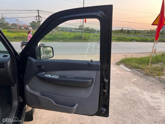 Ford Ranger 2005 - 2 cầu, máy dầu, xe đẹp zin nguyên bản