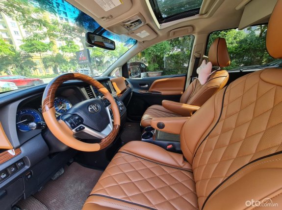 Toyota Sienna 2016 - Đăng ký 2017