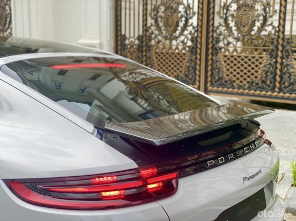 Porsche Panamera 4S Executive 2017 - Màu xanh Night Blue (Wrap màu xám xi măng), nội thất kem, tên cá nhân, một chủ từ mới